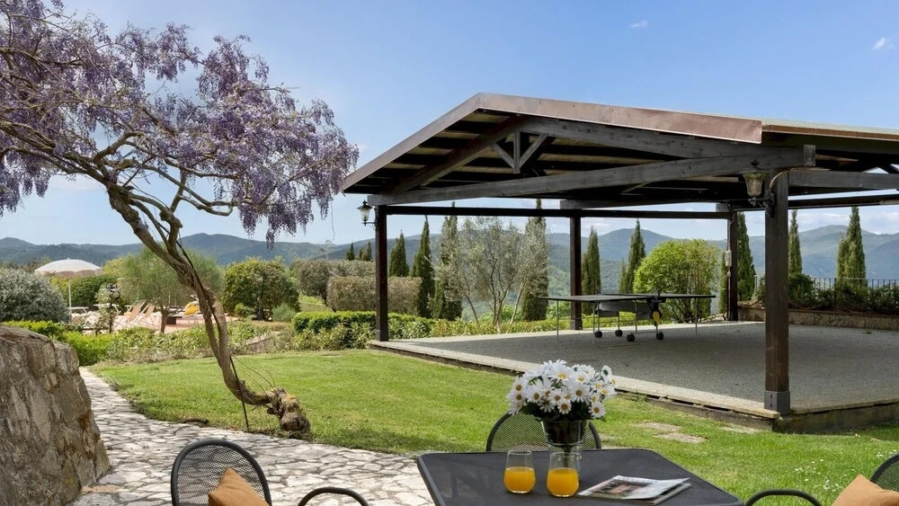 GUADO AL SOLE 26&4, Emma Villas