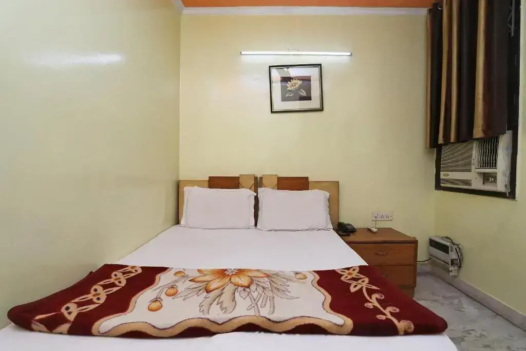 Spot on 41887 Shyam Palace