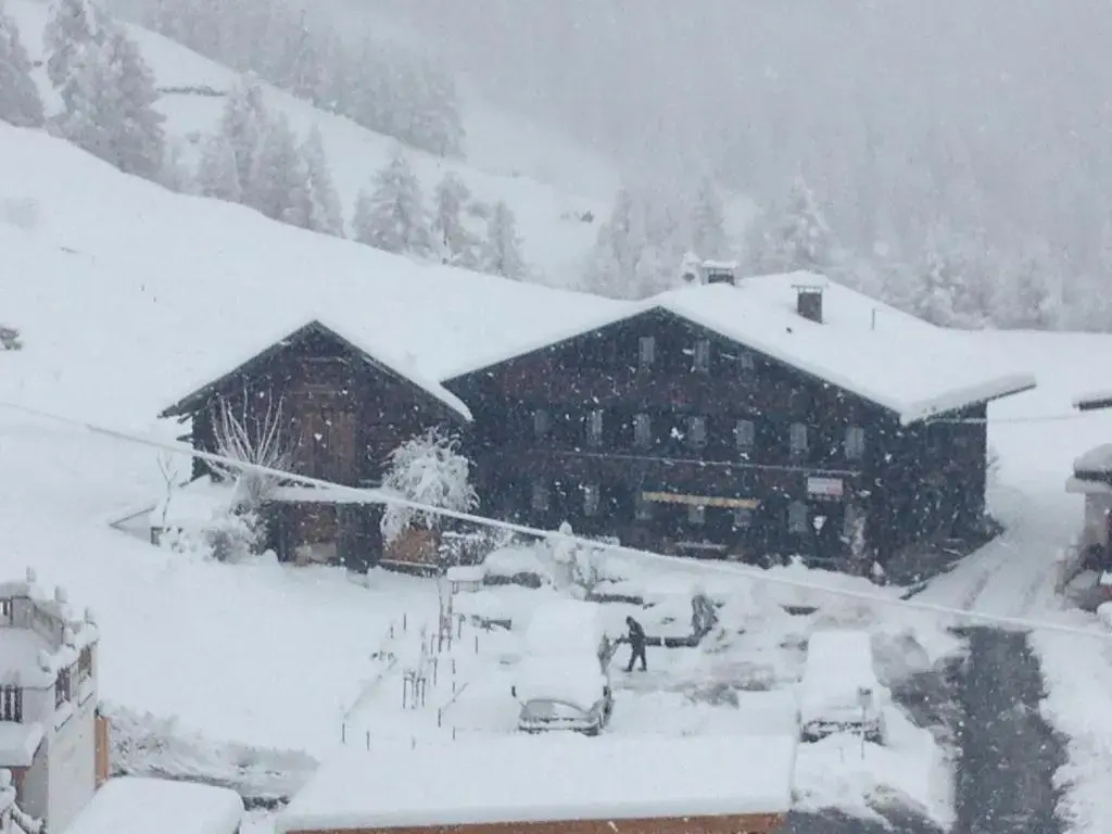 Altes Holzhaus