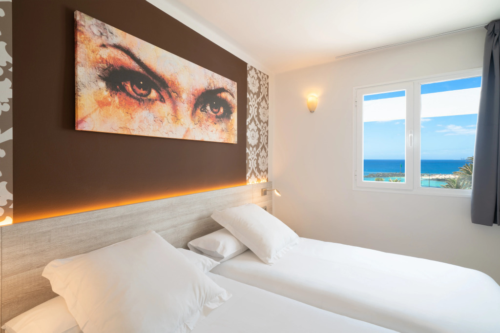 Galeon Playa by SeaSense