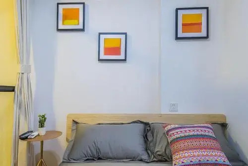 Xi'an Beilin·Small Goose Tower· Locals Apartment 00123900