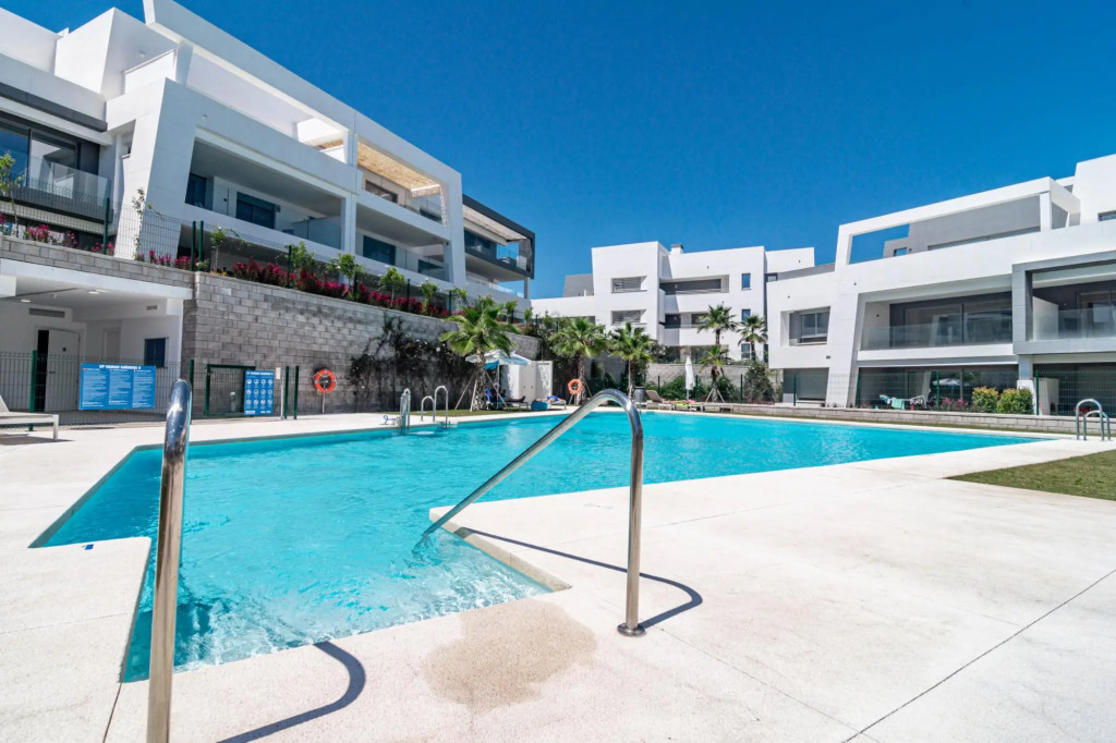 VG13- Modern apartment, 5 min to beach