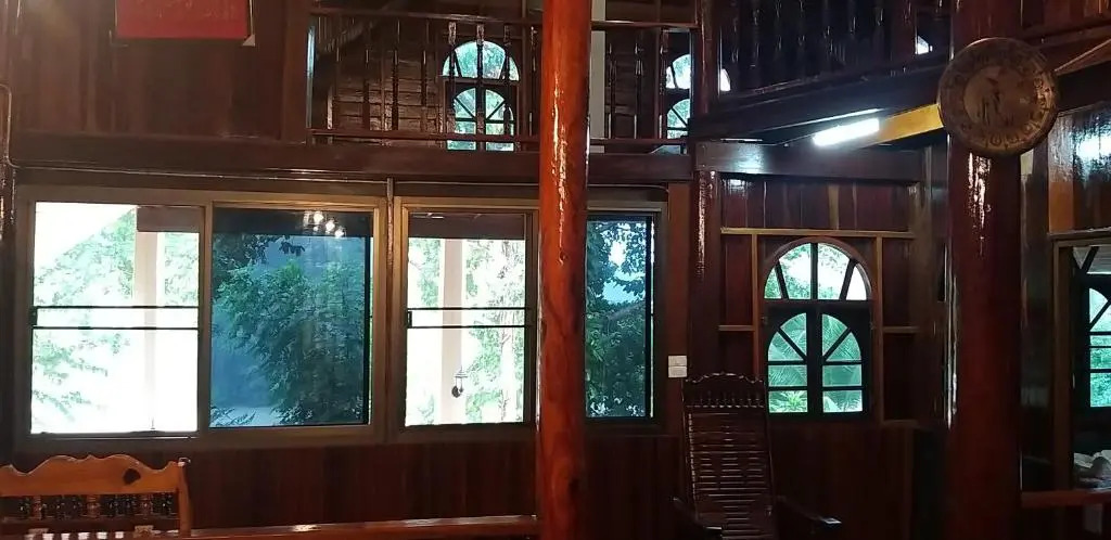 Ratmanee House
