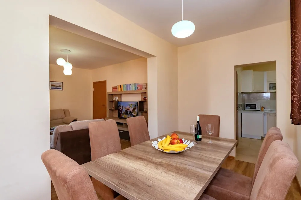 Uphill Glavanovic Villas