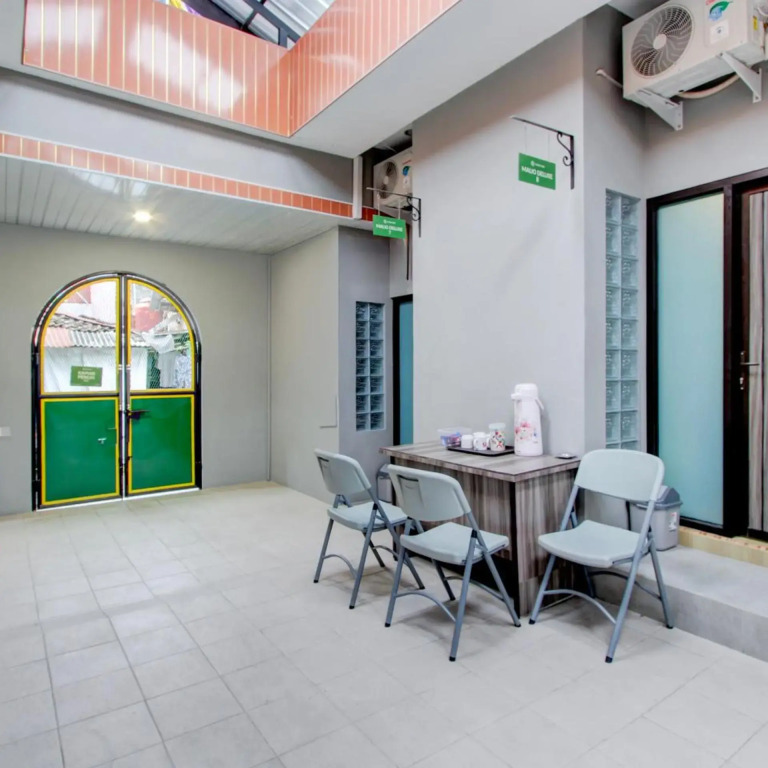 Hotel O Yogyakarta near Jalan Malioboro formerly Malio Inn