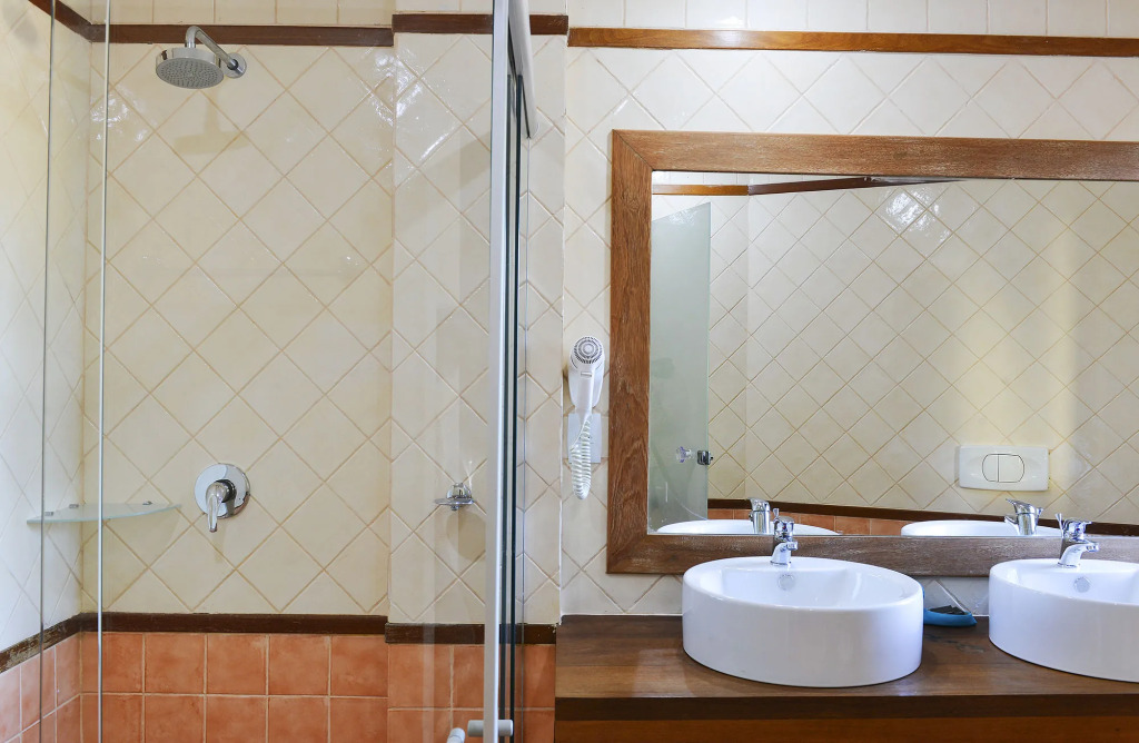 Iara Beach Hotel Boutique