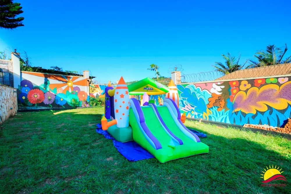 Shine Country Resort Hotel