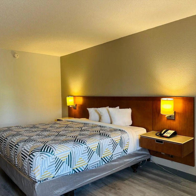 Motel 6 Forrest City AR