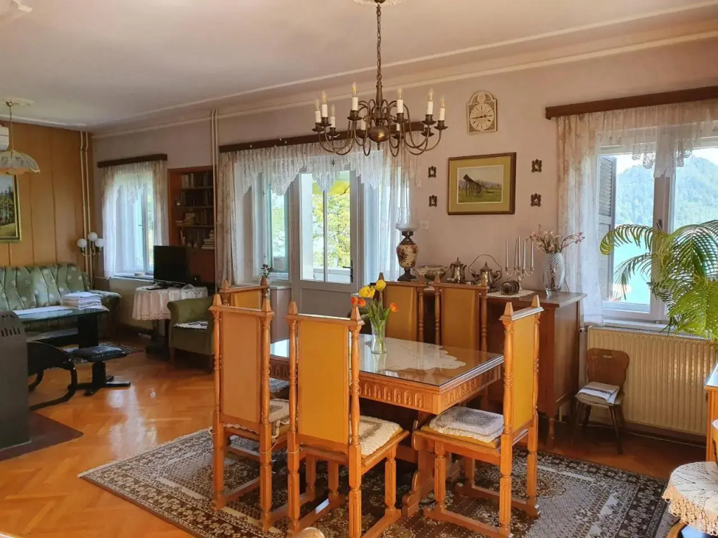 Lake View House Sovica