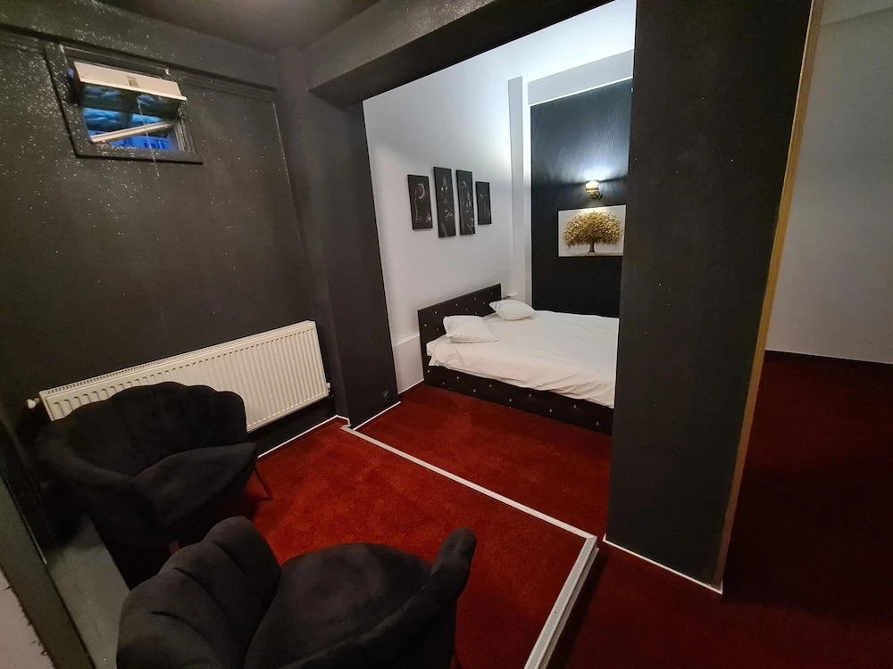 Karma caffe&rooms