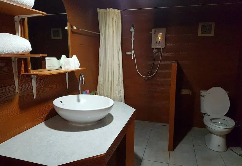 Comfy Lodge Resort