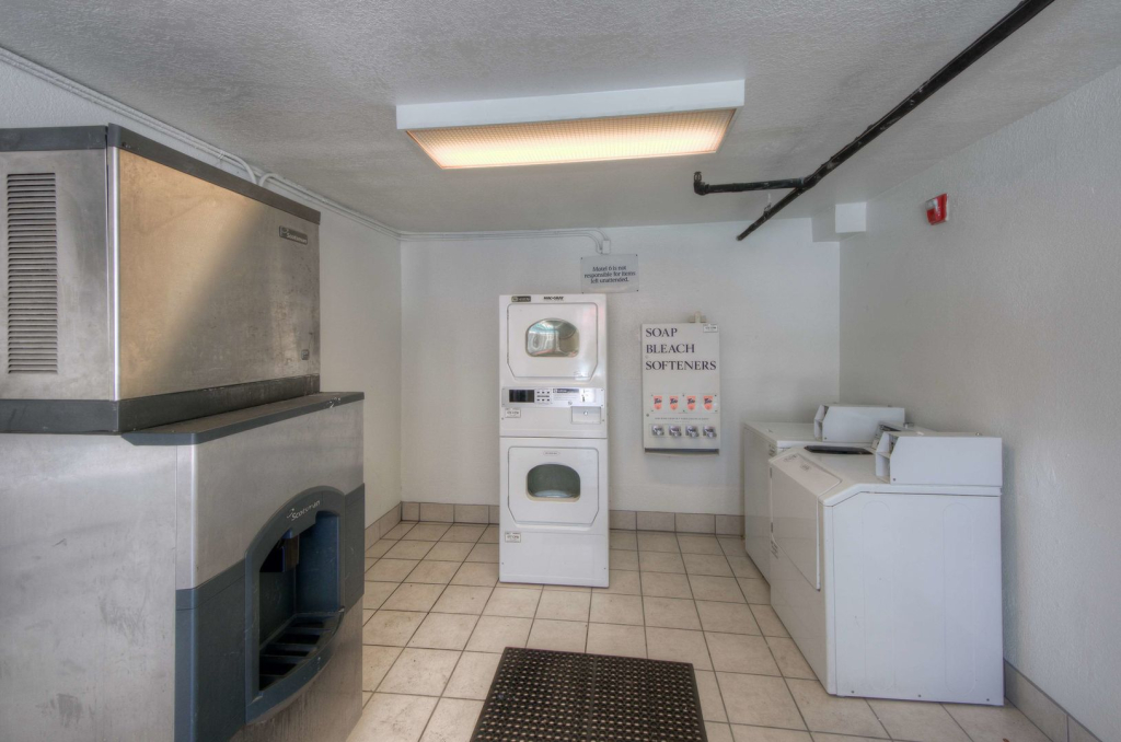 Motel 6-Bradenton, FL