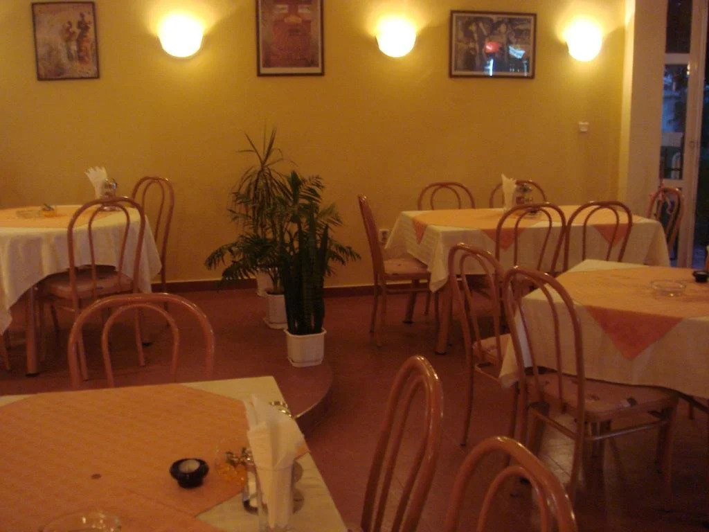Family Hotel Central