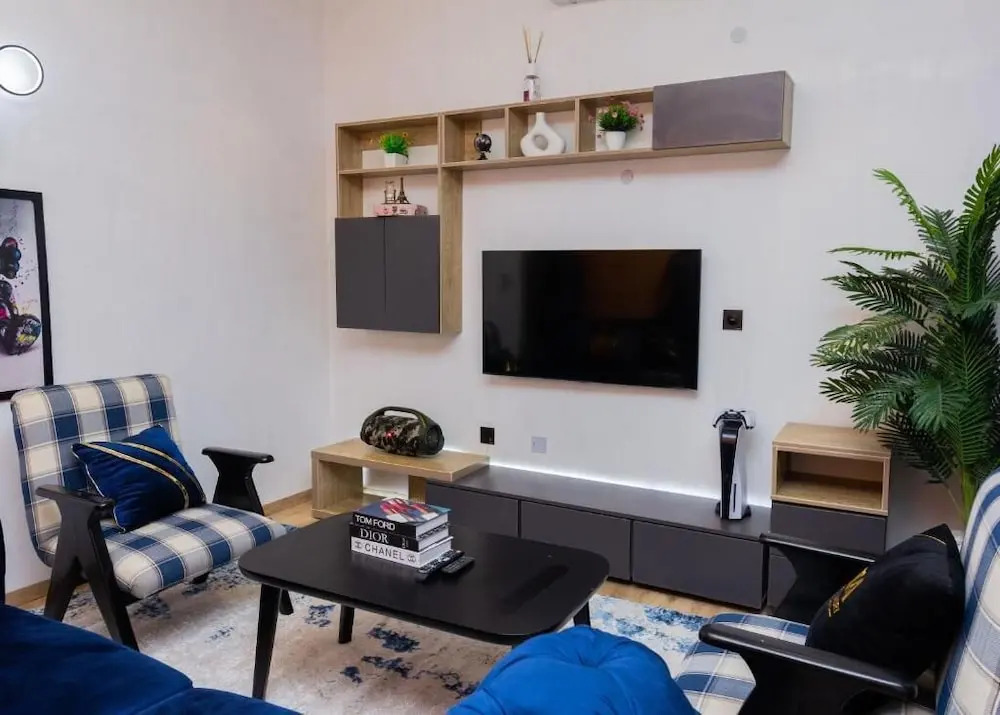 Hotel and Luxury Apartment by Trips