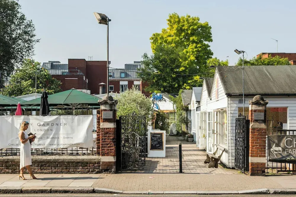 Elm Park Gardens XI by Onefinestay
