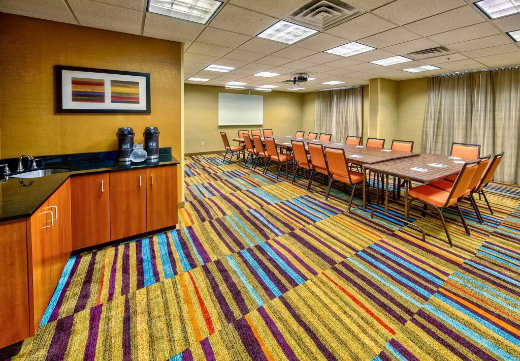 Fairfield by Marriott Russellville