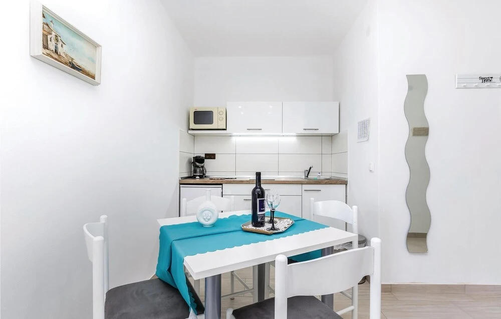 Nice Home in Dramalj With Wifi and 1 Bedrooms