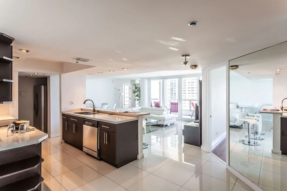 2 Bedroom Pearl in Downtown Miami