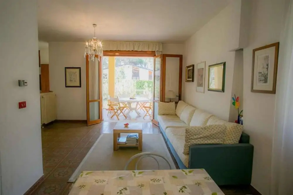 Fabulous Villa in a Peaceful Area - Beahost
