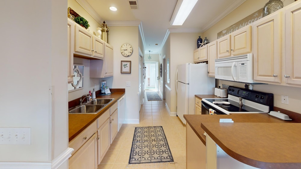 Magnolia North 4878-103