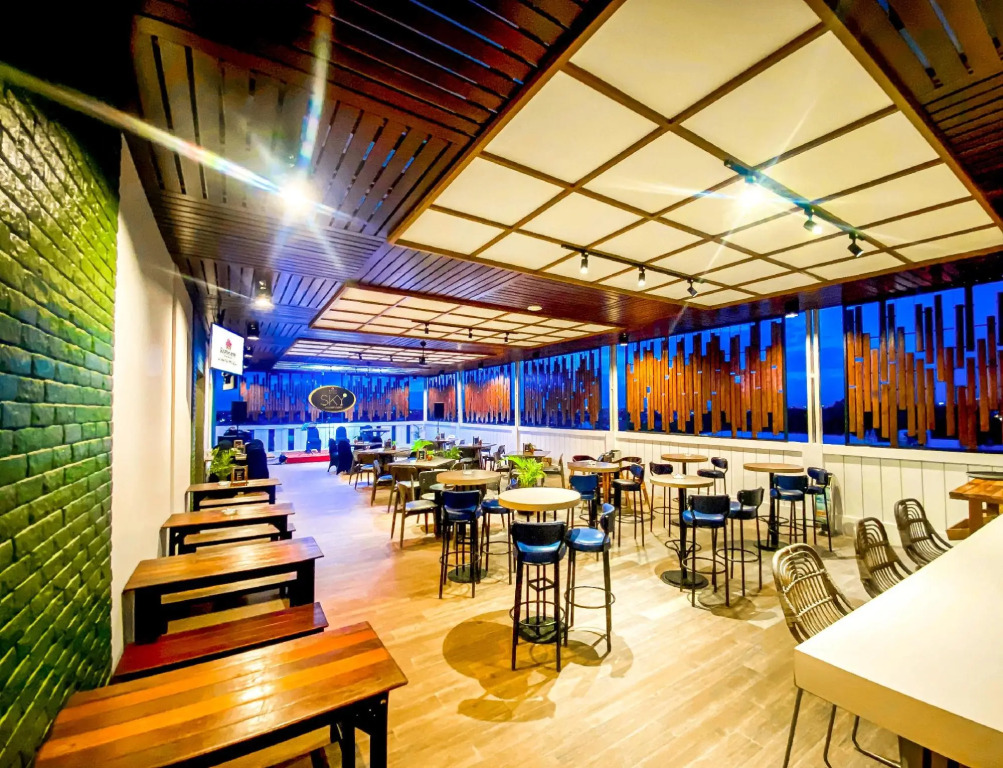 Rattan Inn Hotel