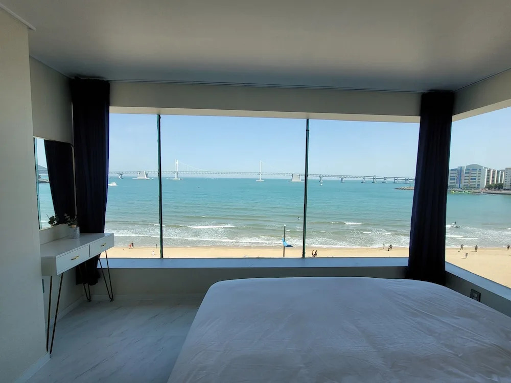 Jstay Penthouse