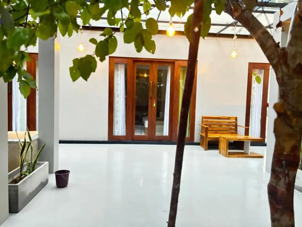 Sandra Guesthouse