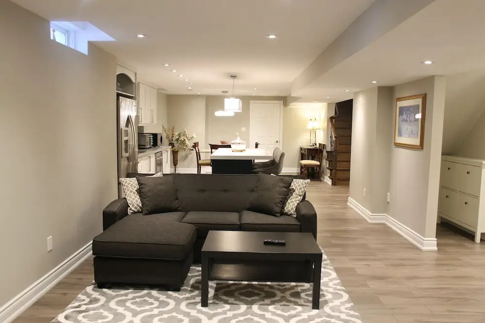 Fully Furnished Private Guest Suite