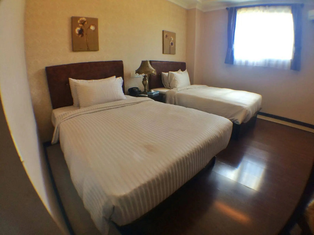 Grand Hoyah Hotel