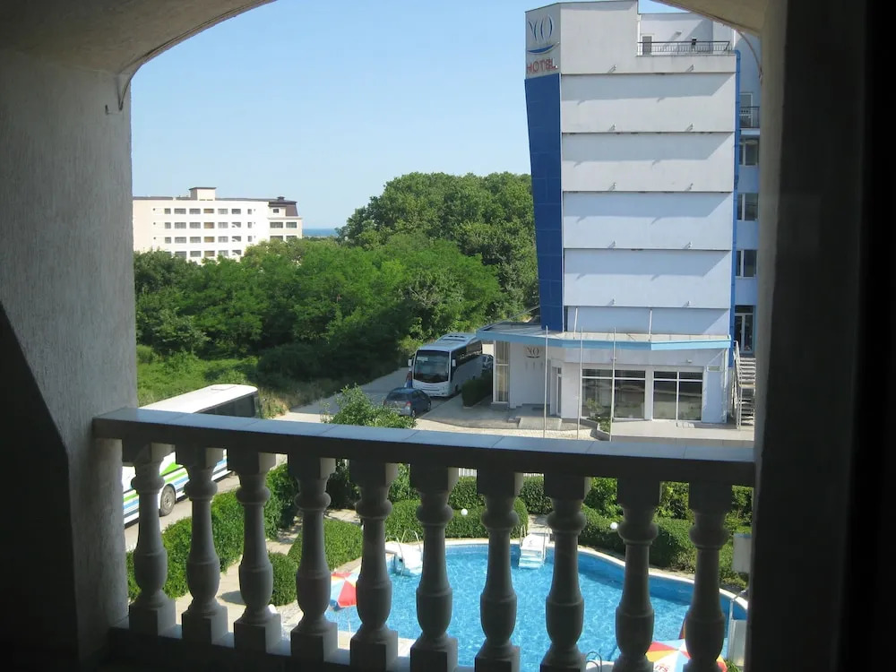 Villa Aurora