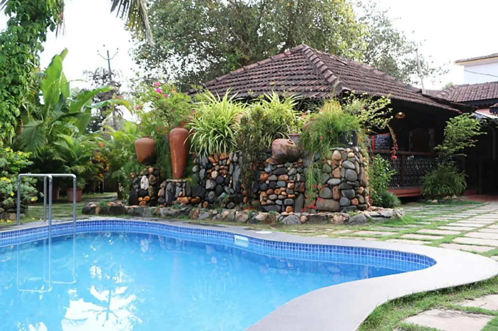 Kingstork Beach Resort