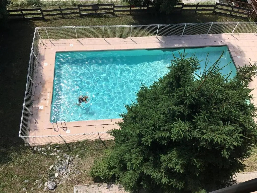 Appartement Méribel, 1 pièce, 4 personnes - FR-1-180-18