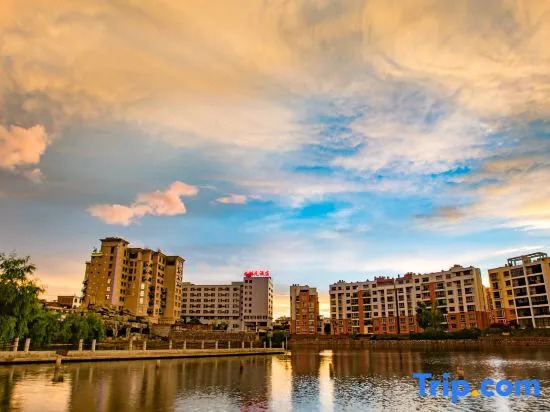 Longhuyuan Hostel