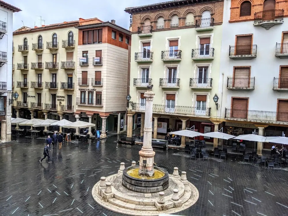 Apartamentos Plaza del Torico