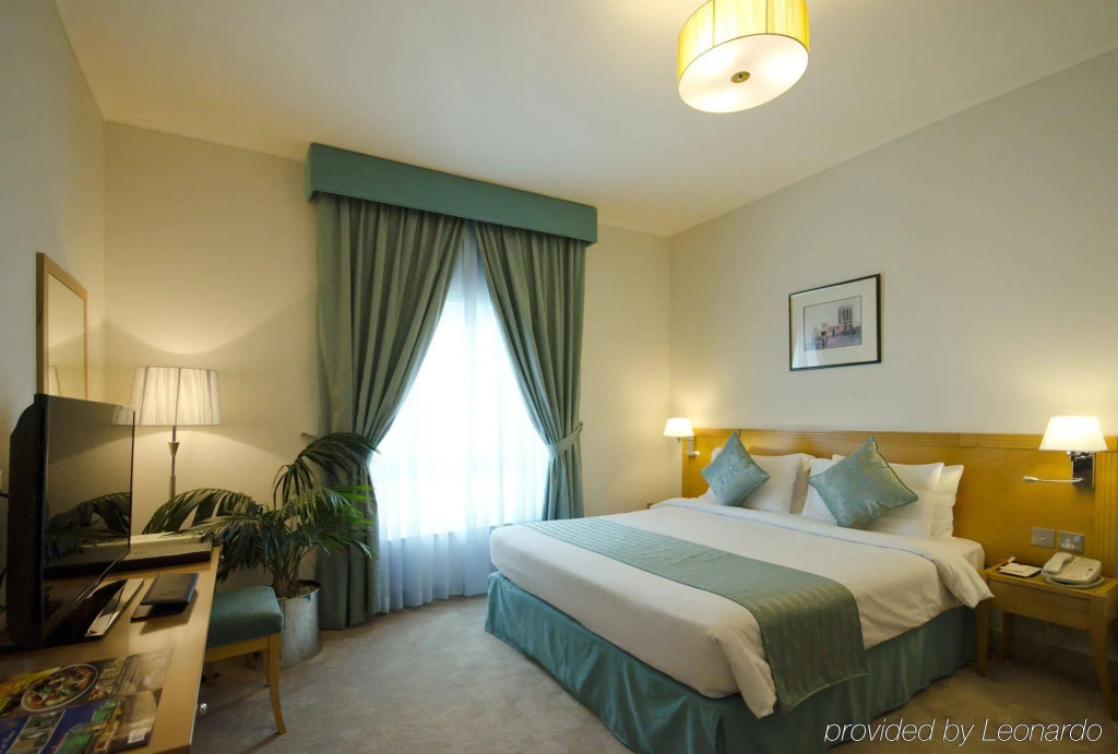Отель Al Bustan Center & Residence