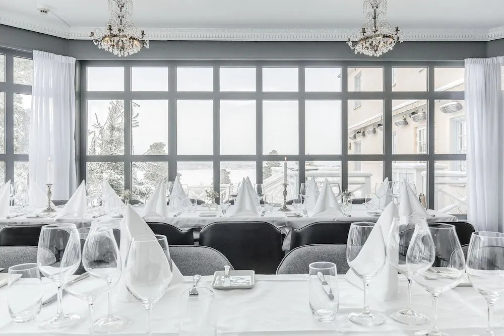 Såstaholm Hotell & Konferens