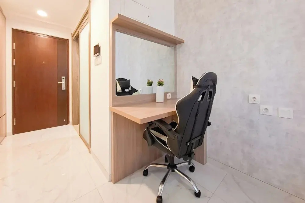 Modern Earth Tone Minimalist Studio At Sky House Bsd Apartment