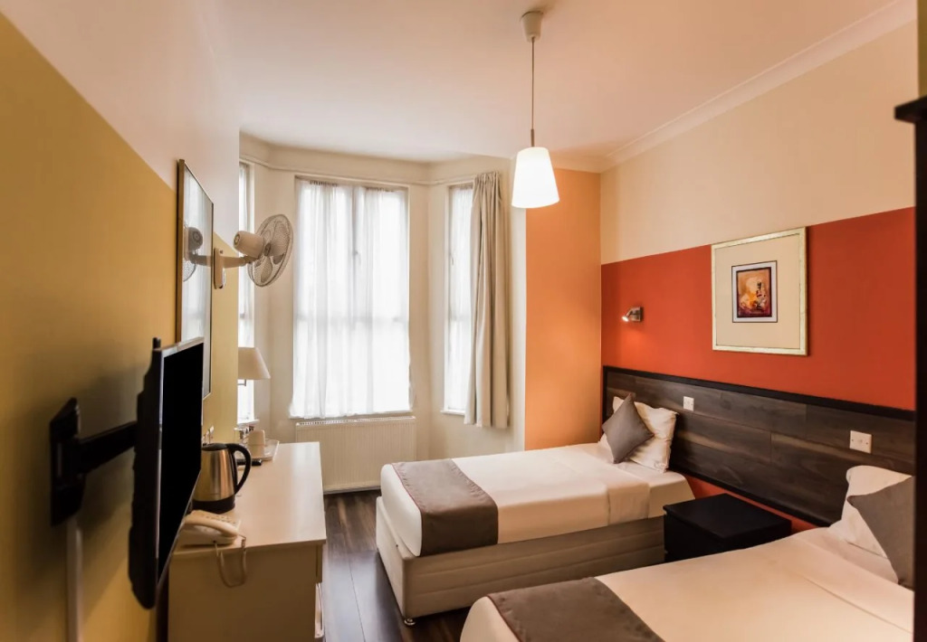 Grantly Hotel