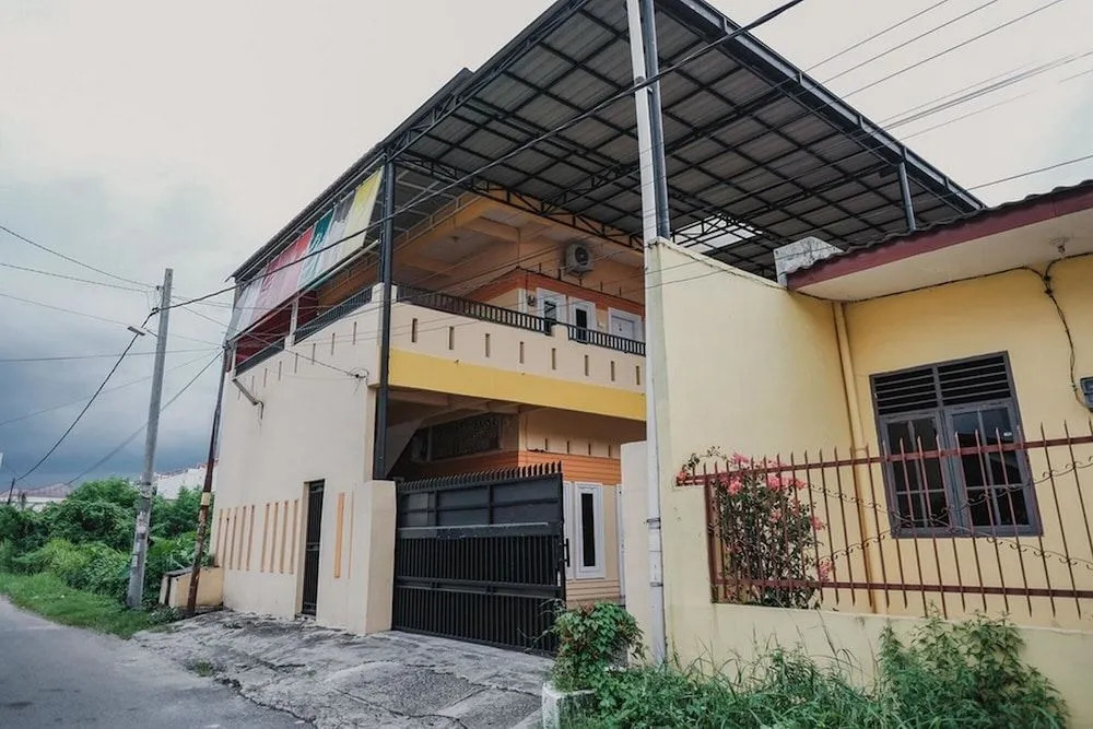 Koolkost Syariah near Jalan Ringroad Medan