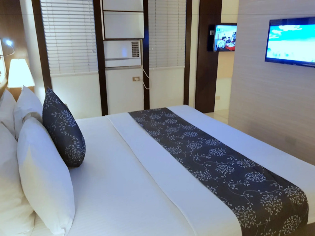 Executive Hotel
