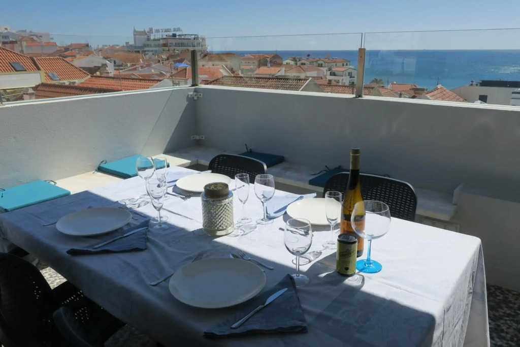 Blue Bay Beach Apartment