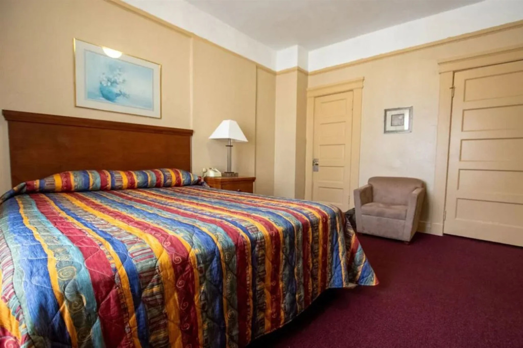 Stillwell Hotel