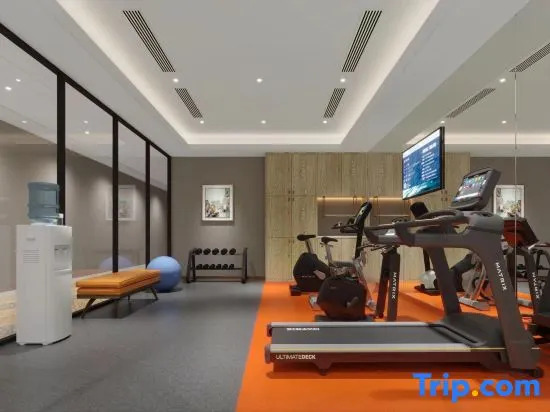 Vienna Hotel（5.0 Minquan High-speed Railway Station Hotel）