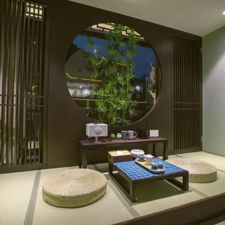 Floral Hotel Fenghuang Molan Riverview
