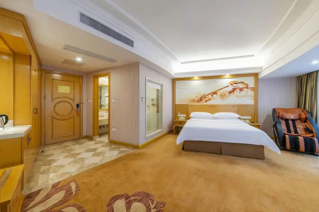 Vienna Hotel Dongguan Shatian Humen Port