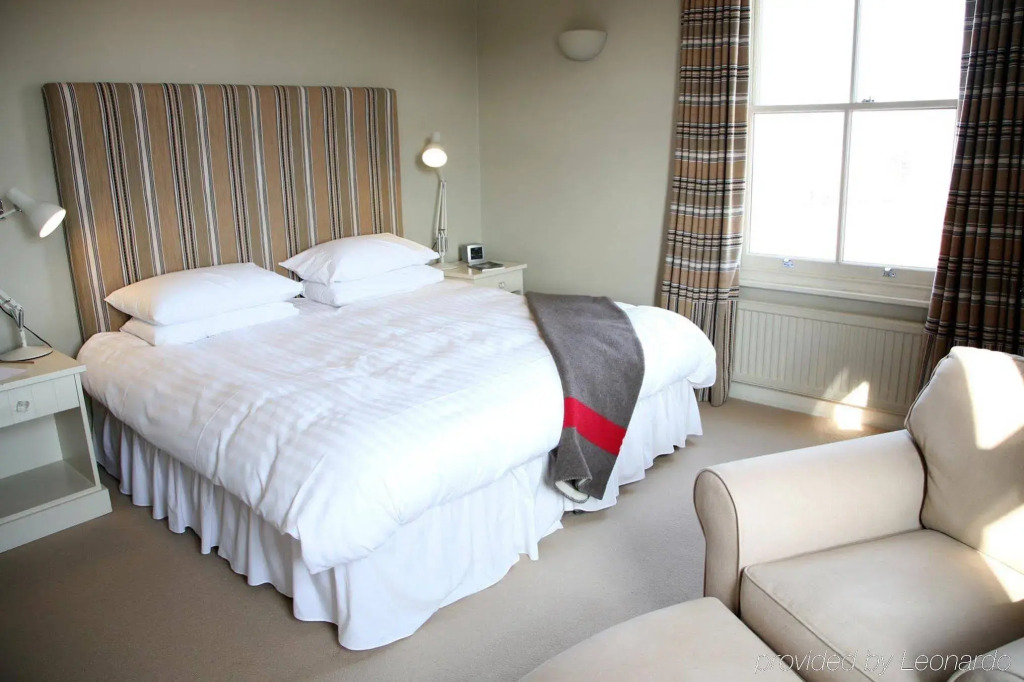 The Pier Hotel