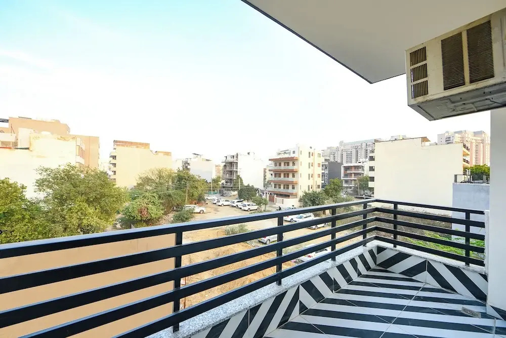 FabHotel RR Premium