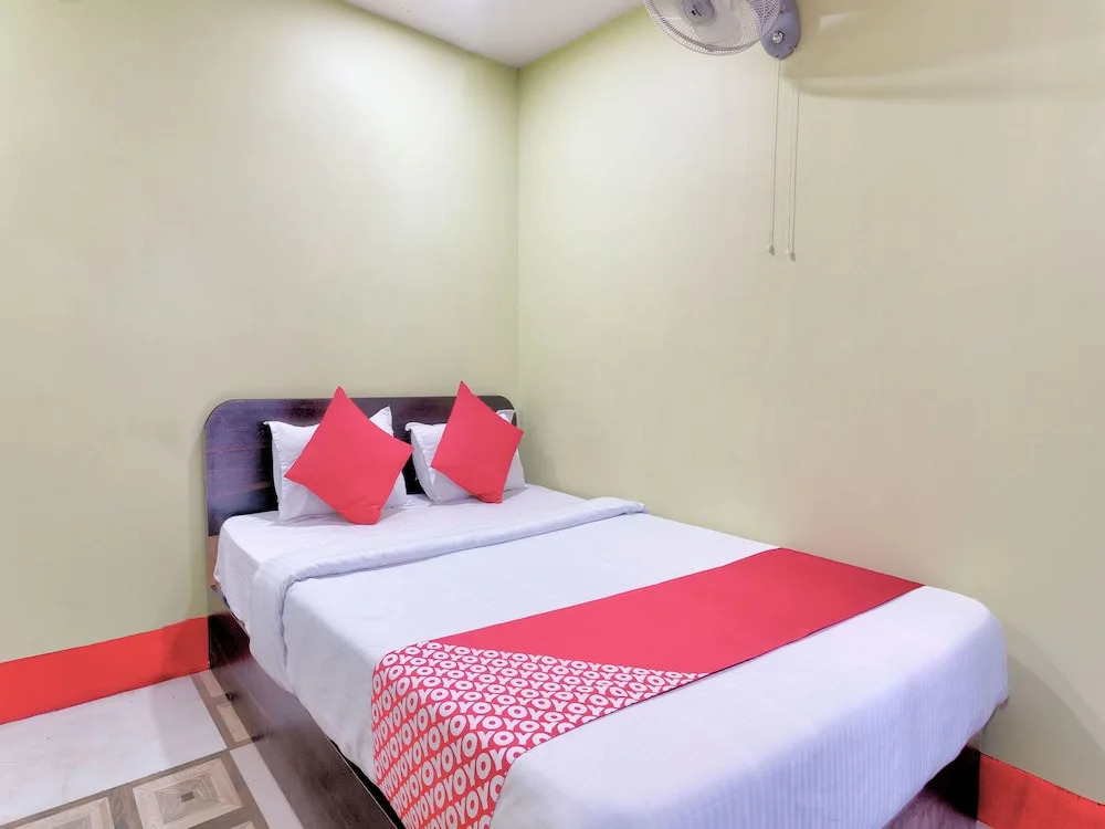 OYO 30473 New Hotel Suman