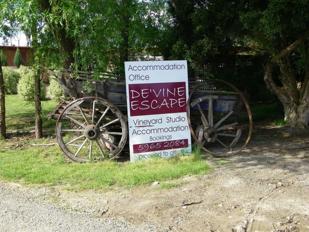 DeVine Escape