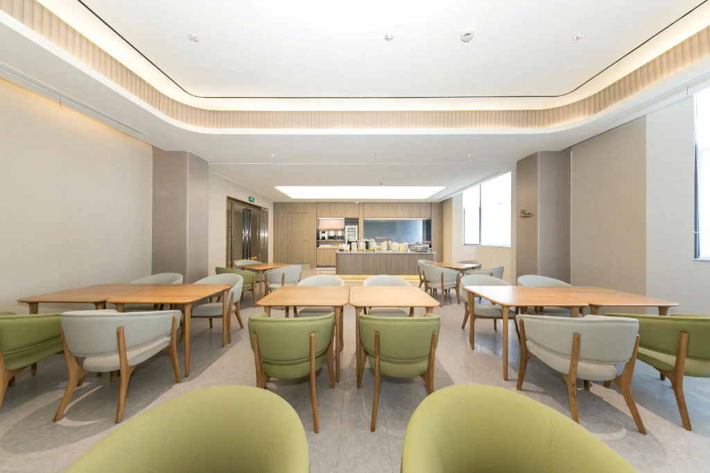 JI Hotel Shanghai Hongqiao Maotai Road